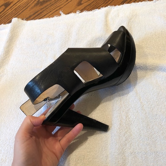 Michael Kors black open toe heels - Picture 3 of 11
